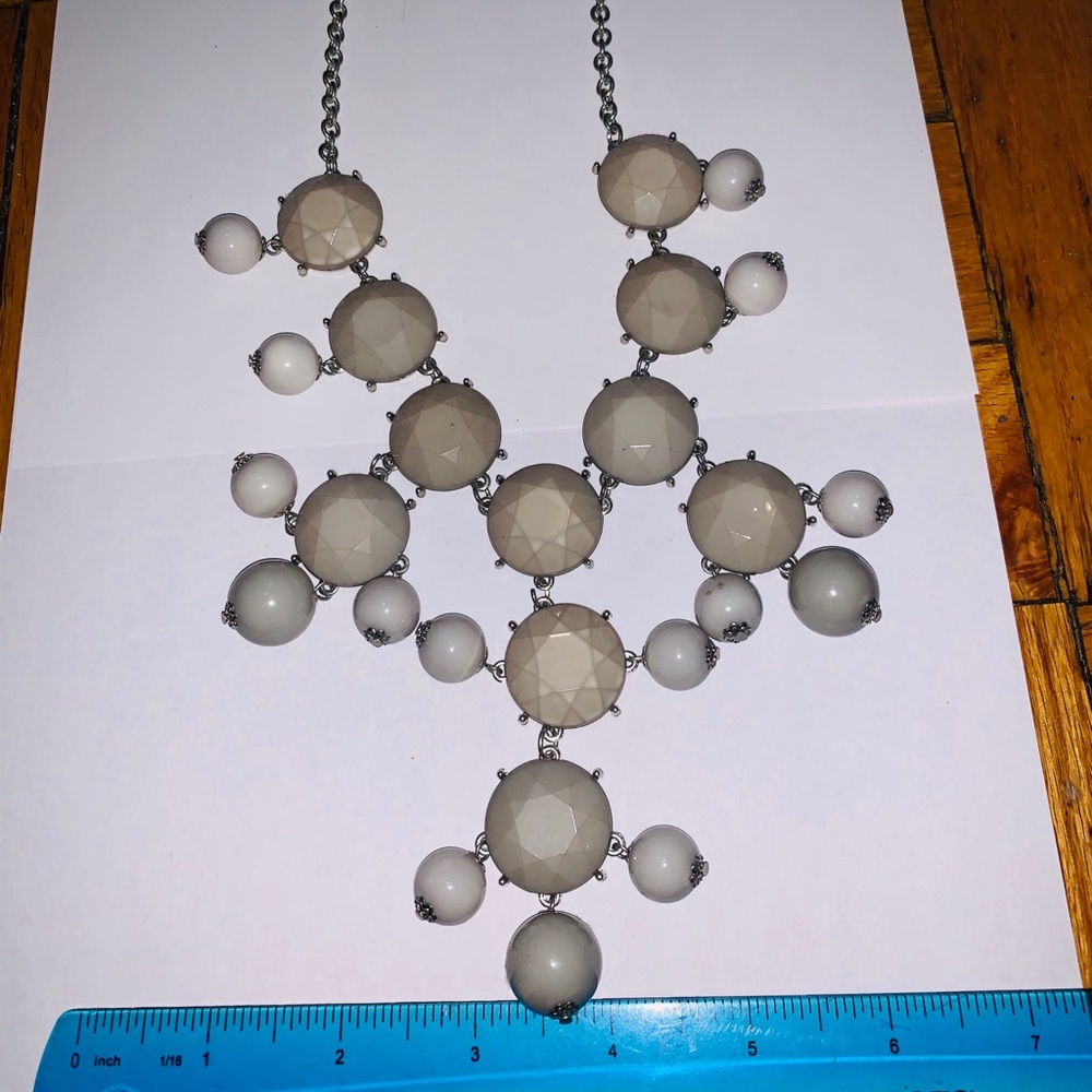 Gray Statement Necklace - Picture 2 of 3